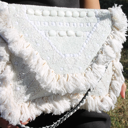 White beads clutch