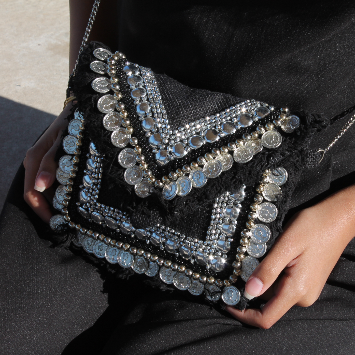 Mini black silver beads clutch